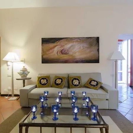 Imperial Fora Spacious